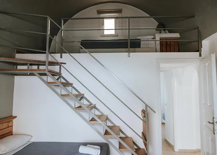 乔安娜别墅酒店 4* Kamári