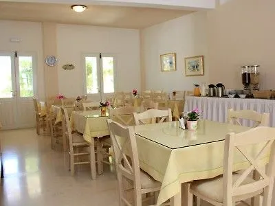 Joanna Villas Kamari (Santorini)