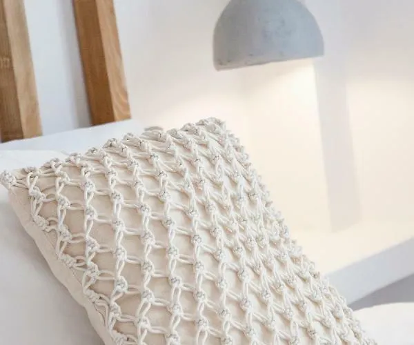 Ξενοδοχείο με διαμερίσματα Joanna 4*