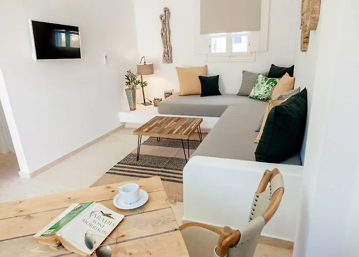 Joanna Villas 4* Kamari (Santorini)