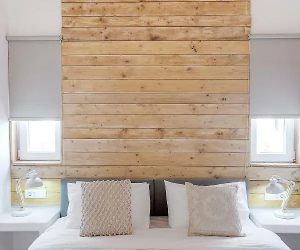 Joanna Hotel apartamentowy Kamári