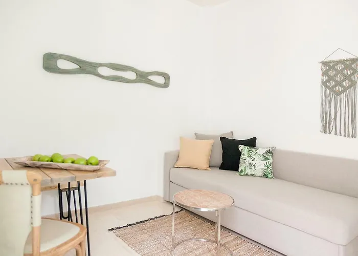 Joanna Apartmanhotel Kamári